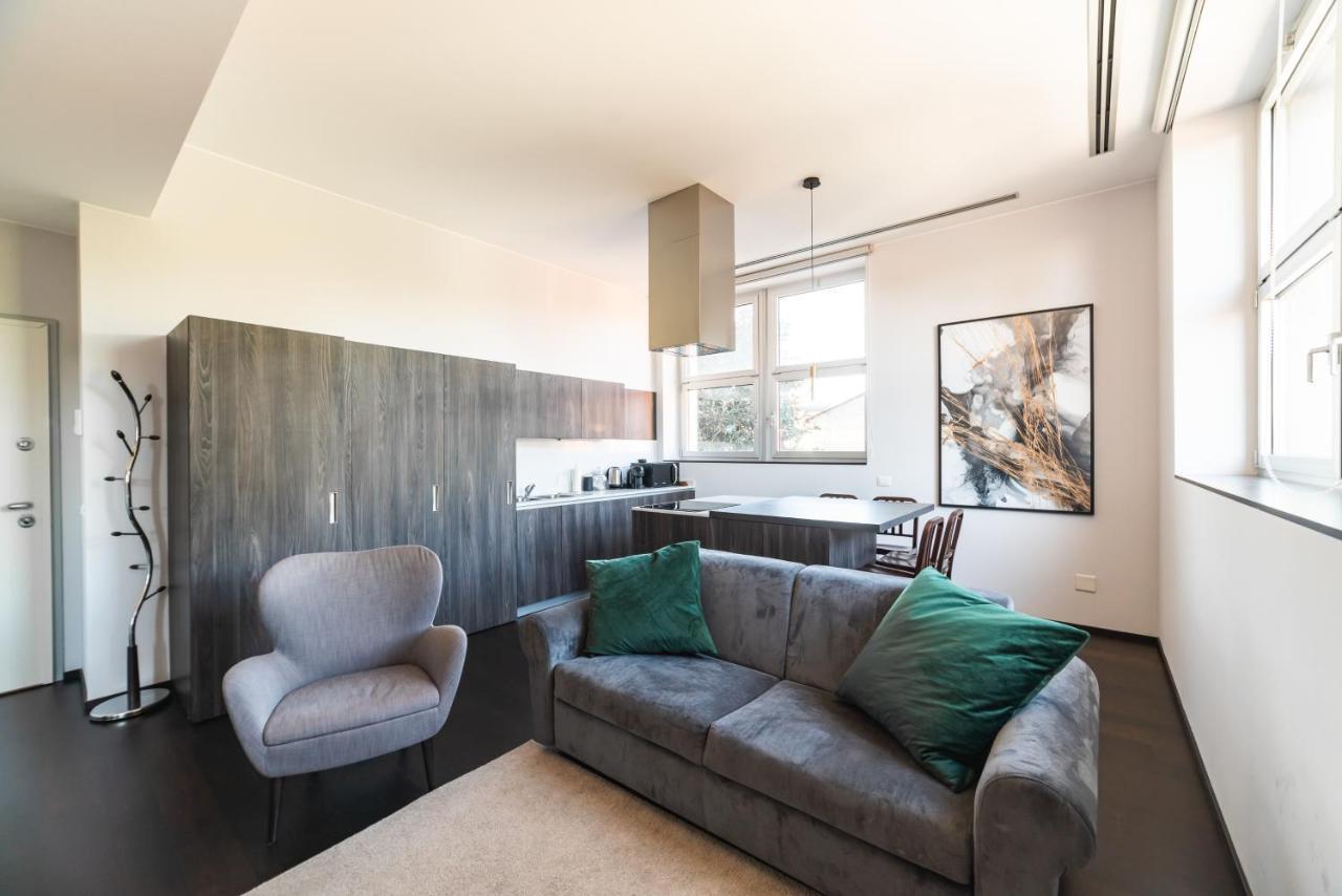 Moderno Bilocale 64Mq Con Parcheggio E Palestra Apartment Milan Exterior photo